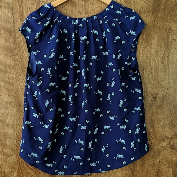 Top - Picture 5 of 5